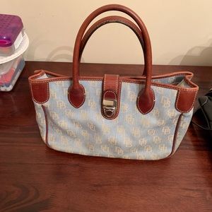 Dooney & Bourke Handbag